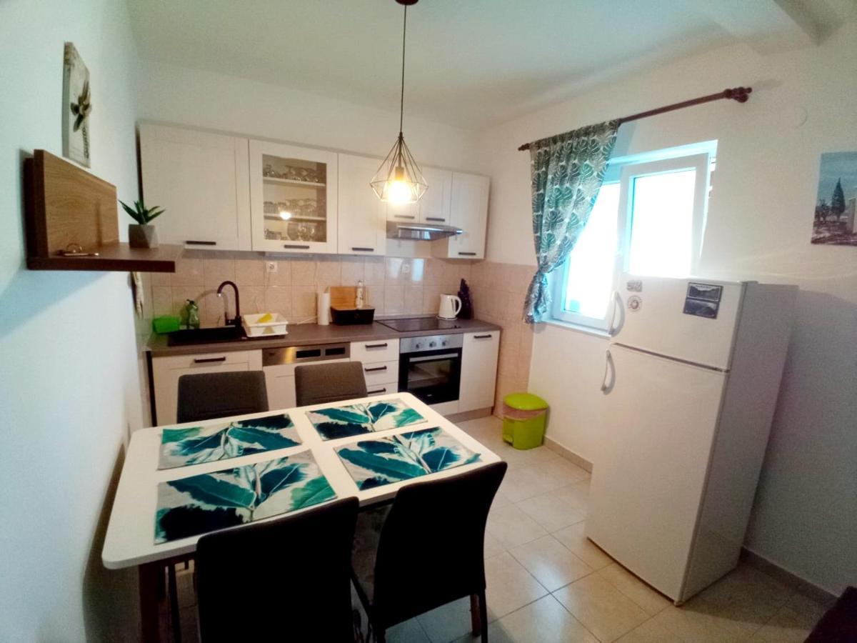 Apartment Luna Tribunj Tribalj Zewnętrze zdjęcie