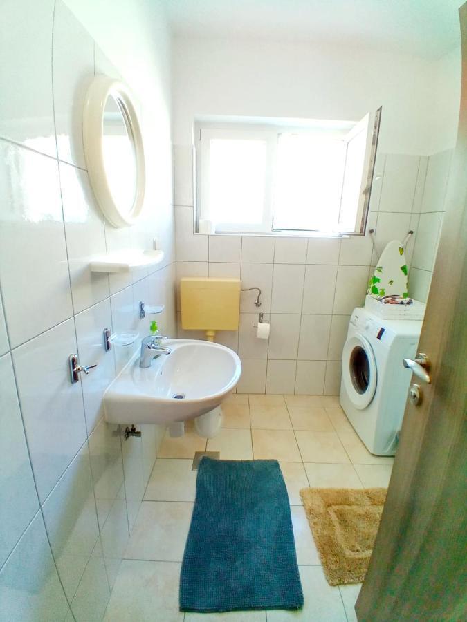 Apartment Luna Tribunj Tribalj Zewnętrze zdjęcie