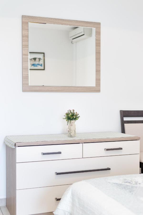 Apartment Luna Tribunj Tribalj Zewnętrze zdjęcie